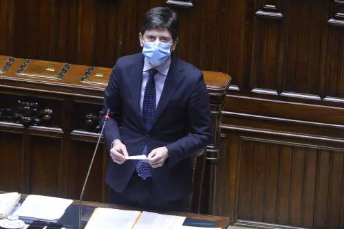 Dal siero al piano fantasma. Speranza sotto accusa