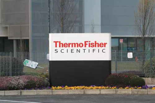 Una fabbrica in Brianza produrrà il siero Pfizer