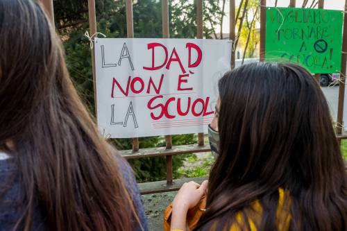 Scuola in Dad? E i sindacati scioperano per ottenere la dieta