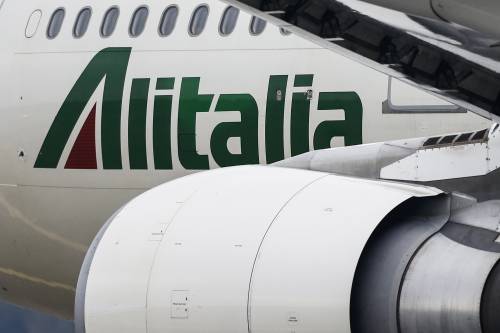 Alitalia senza più Alitalia: a rischio lo storico marchio