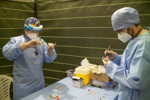 Vaccini, quando si parla di "paralisi immunitaria"