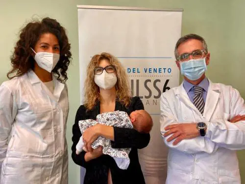 "Sono nate già immuni al Covid grazie ai vaccini delle mamme"