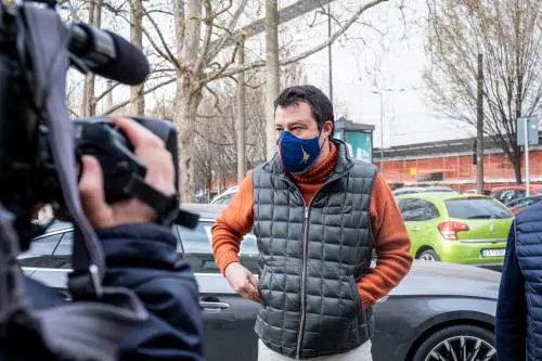 "La chiusura non è scontata...". Lega va in pressing su Draghi