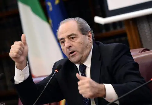 Anche Di Pietro lo ammette: "Salvini è innocente, tutto il governo sapeva"