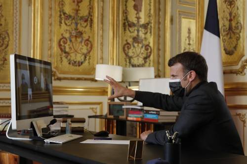 Ora Macron arruola l'Italia: ecco cosa vuole davvero