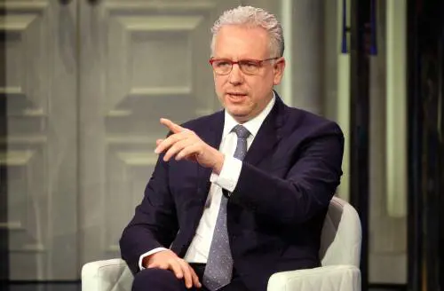 "Fatti errori su AstraZeneca, ma ora serve fiducia"