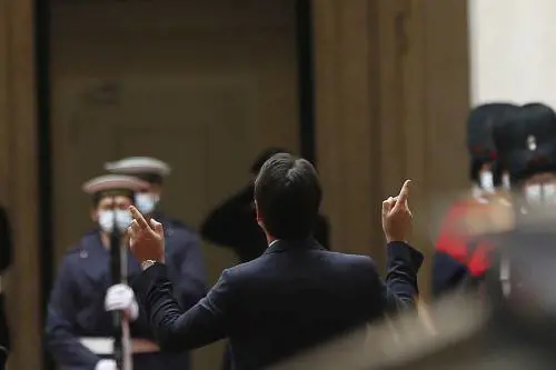 L'ultimo "schiaffone" di Conte. Cosa ci ha lasciato in "eredità"