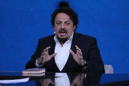 Brignano succede a Proietti con "I sette re di Roma"