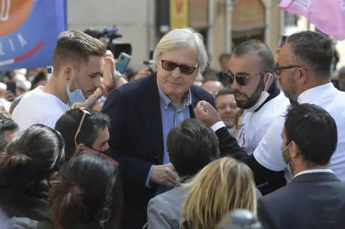 Moralizzava Vittorio Sgarbi: Sardina multata durante una festa in casa a Pasqua