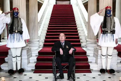 "L'uomo più grande? Il patriota". Si è spento l'ultimo eroe di Grecia