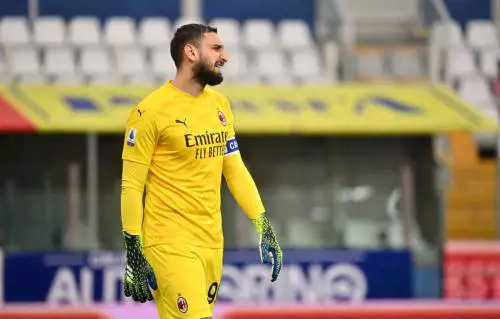 "Prima bacia la maglia e poi...". C'è un siluro per Donnarumma