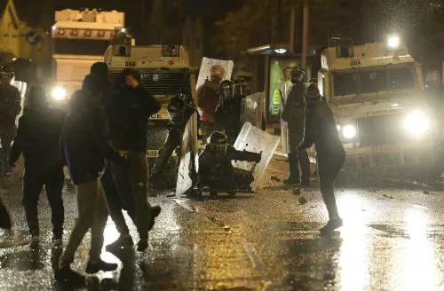 Torna l'incubo Scozia e Irlanda. Il Regno è di nuovo a rischio