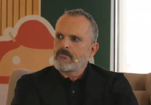 Miguel Bosé: "Tiravo 2 grammi di coca al giorno, non riuscivo neanche più a parlare"