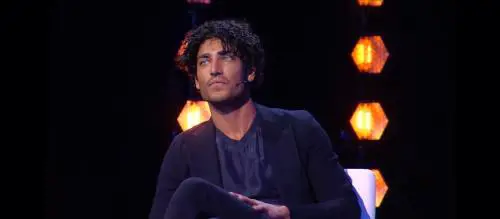 Akash Kumar minaccia la Blasi: "Nessun rispetto per me. Se vuoi torno a casa"
