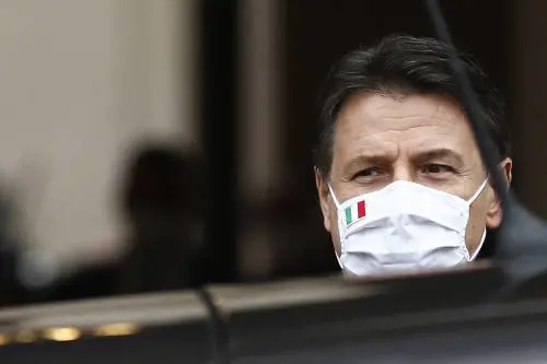 Conte minaccia Casaleggio "Ci dia la lista degli iscritti"
