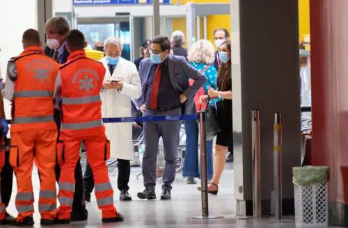 L'assessore alla Sanità della Regione Lazio: "Ema se la prende comoda mentre noi contiamo i morti"