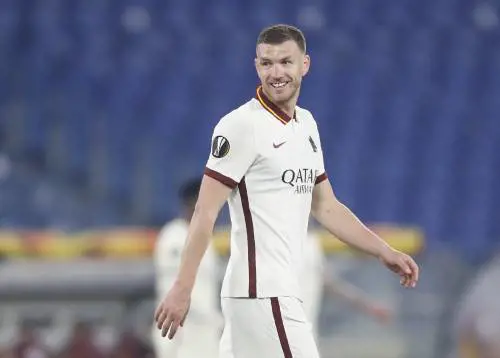 Dzeko gol, la Roma soffre ma va avanti: è semifinale