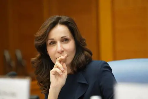 Appalti pilotati e mazzette al Miur: "Tre milioni di euro all'ex capo Boda"