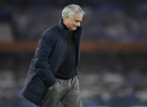 Mourinho non è più "Special": il Tottenham lo esonera