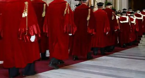 Il tweet anti Renzi con le foto del pubblico. Ed è bufera sull'Anm