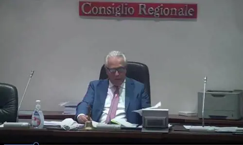 Scandalo rifiuti, così il Pd favorì le concerie - Video