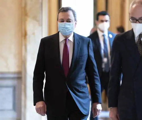 I timori del Colle: "Qui finisce come con Conte..."