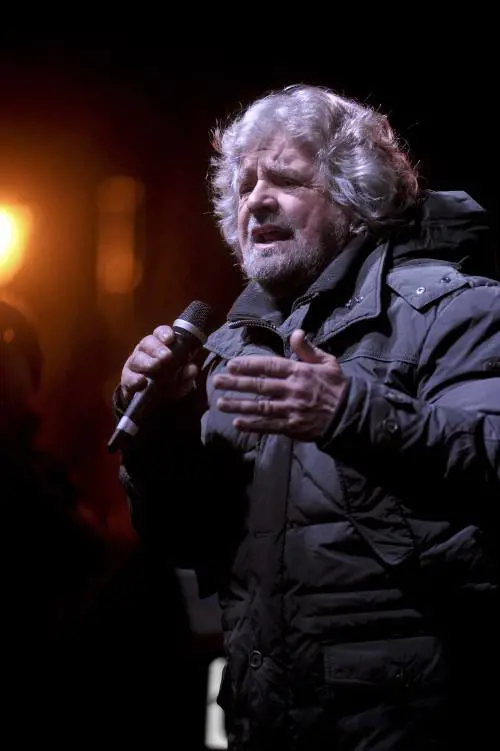 Il videopresagio del Grillo sessista