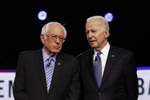 Biden sposa le idee di Sanders: vuole tassare i ricchi