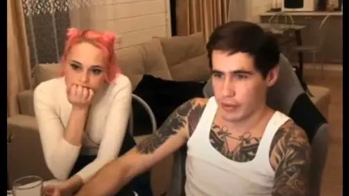 Youtuber picchia e uccide la fidanzata in diretta streaming