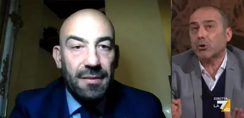 "Ma lei è medico...?": scontro totale in tv tra Bassetti e Casadio