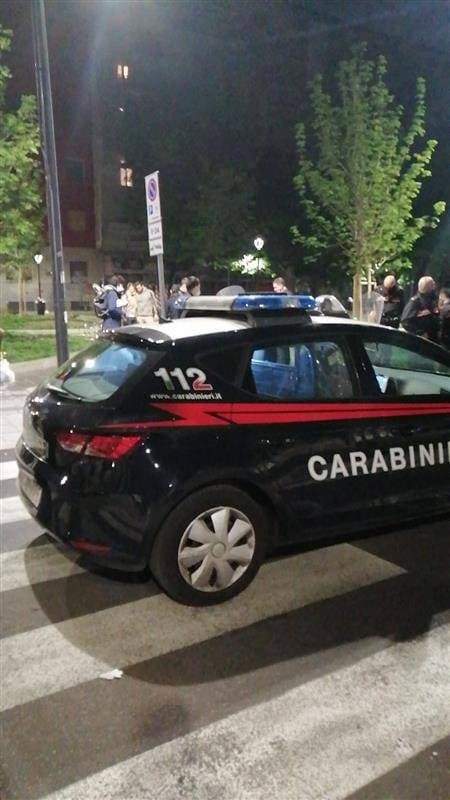 I manganelli e la mannaia: l'orrore delle baby gang in strada