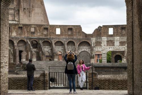 Lo schiaffo Usa all'Italia: "Troppe incertezze, niente vacanze"