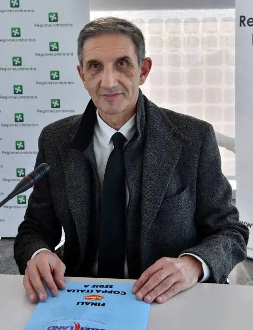 Quante contraddizioni sotto rete