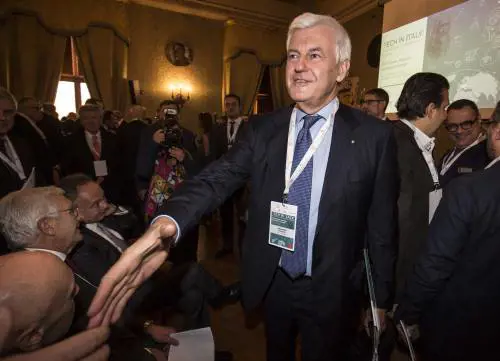 Accordi digitali e nuovi aerei: il mercato riscopre Leonardo