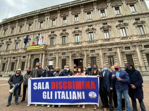 "Sala discrimina gli italiani". La Lega inchioda il Comune