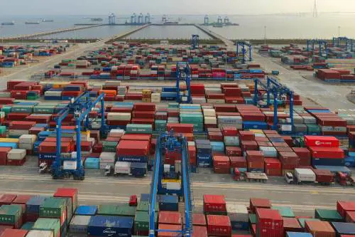 Minaccia materie prime: l'inflazione mascherata rallenta la ripresa del Pil