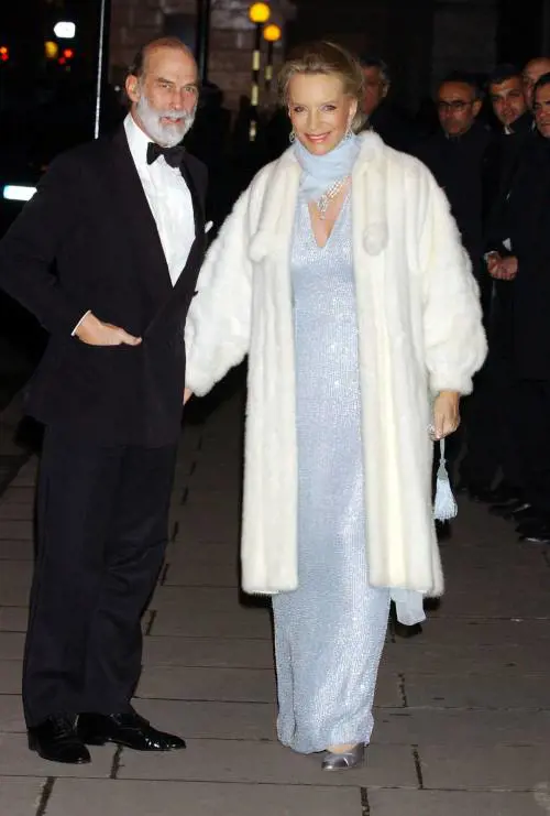 Il cugino della Regina "in vendita" per la Russia