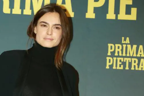 Potere, ricatti e femminismo. Kasia Smutniak è "Domina"