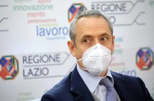 Poste, il Covid è alle spalle. Con Amazon futuro assicurato