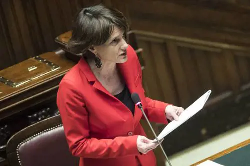 Parte l'assegno unico: ossigeno ai redditi bassi e beffa per il ceto medio