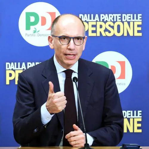 "Parlano di gender e dimenticano le grandi questioni". Letta & Co. fatti a pezzi