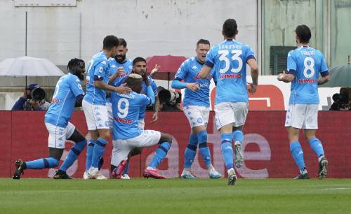 Il Napoli scaccia i fantasmi di Firenze