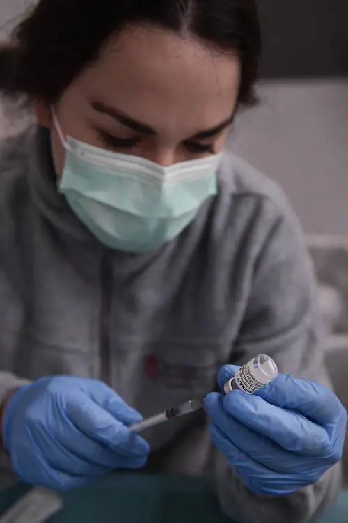 Caos-Toscana: un'altra donna riceve 4 dosi in una volta