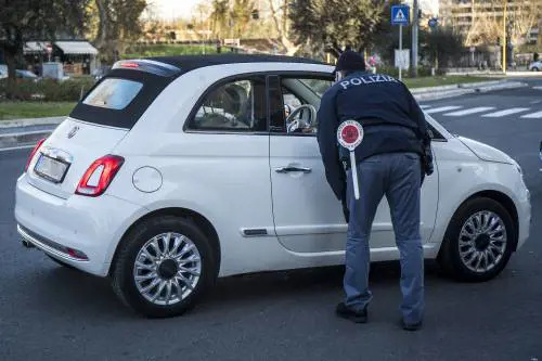 Visite, viaggi in auto e uffici: tutte le nuove regole 
