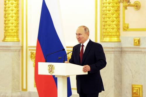 Ecco la nuova sfida di Putin alle porte d'Europa