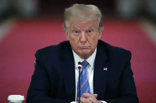 Il partito contro Trump: inchiesta su Capitol Hill