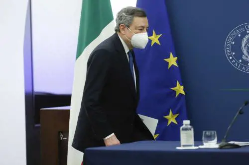 Bloomberg incensa Draghi, ma avverte: “Rischio ascesa estrema destra”