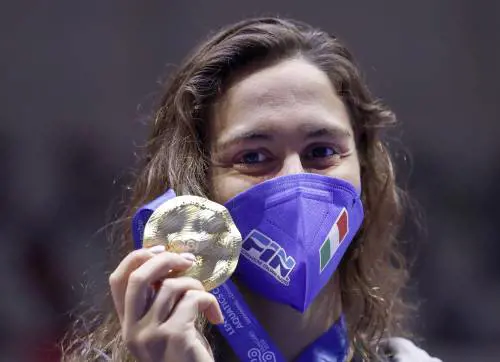 Simona, la super divina. Quadarella oro nei 1500. E sono 5 come Federica