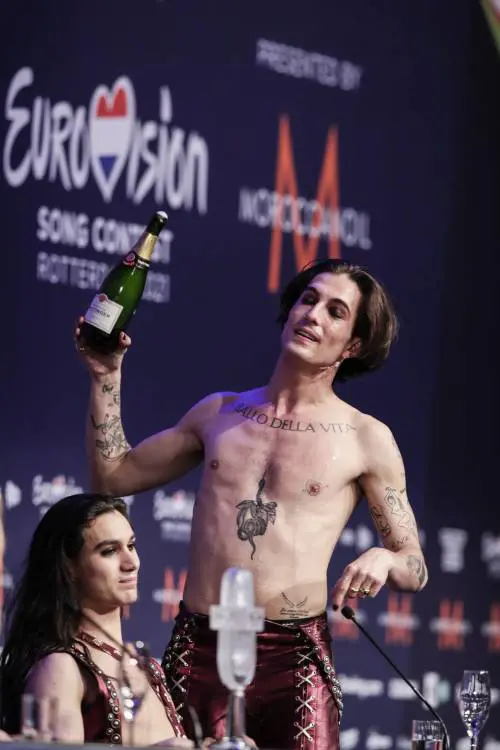 "Maneskin? Non c'è droga", il test zittisce i francesi