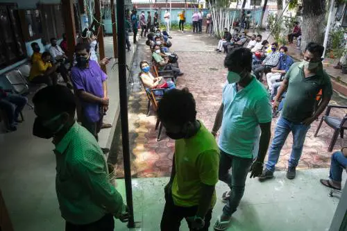 In India la pandemia parallela del fungo nero